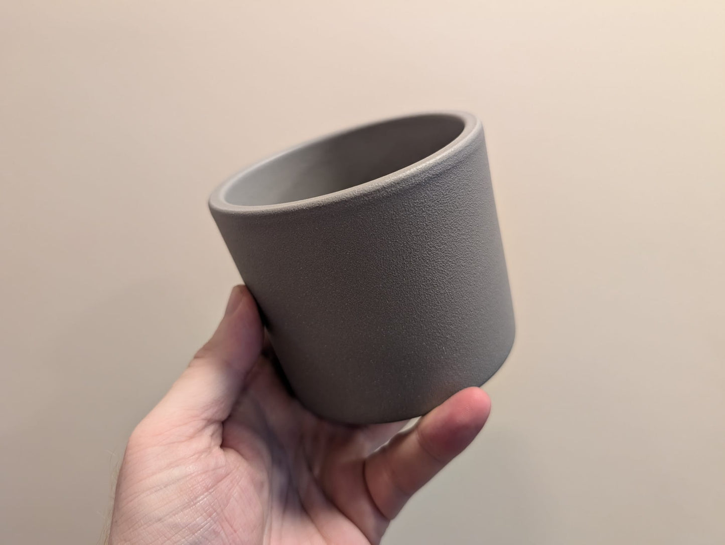 Light Grey Ceramic pot 10cm