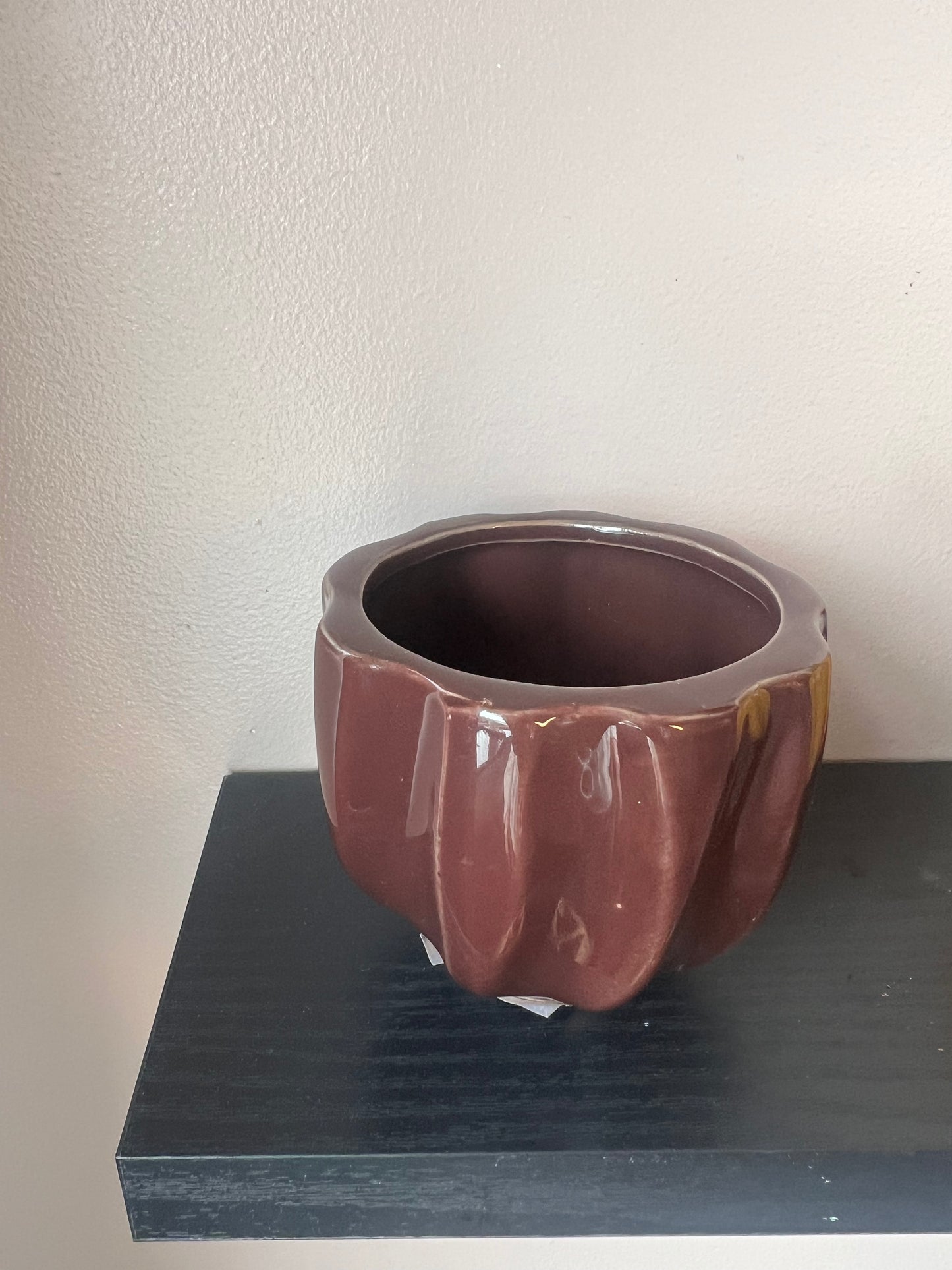 mini tulip glazed pot maroon 7.5cm