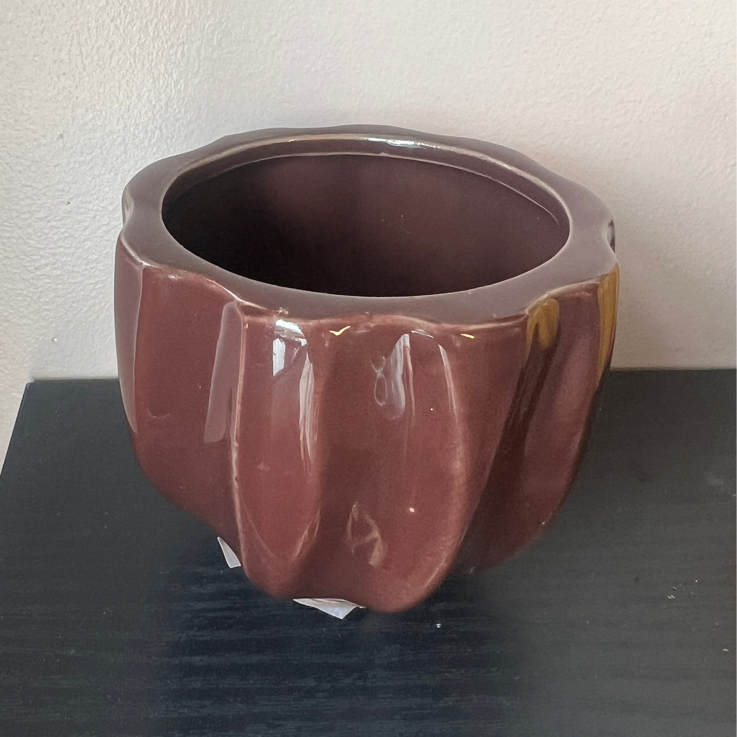 Mini Tulip Glazed Pot Maroon 7.5cm