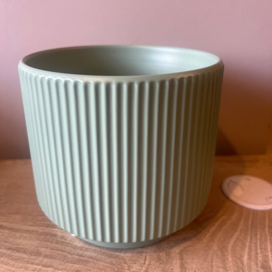 Matt Light Sage Tokyo Pot 16cm