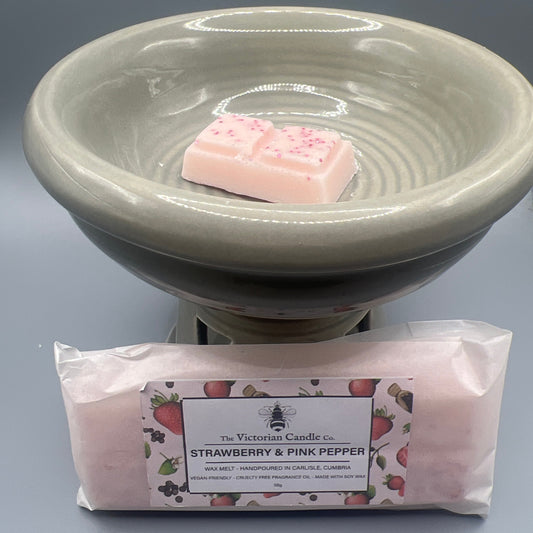 Strawberry & Pink Pepper - Wax Melt Snap Bar
