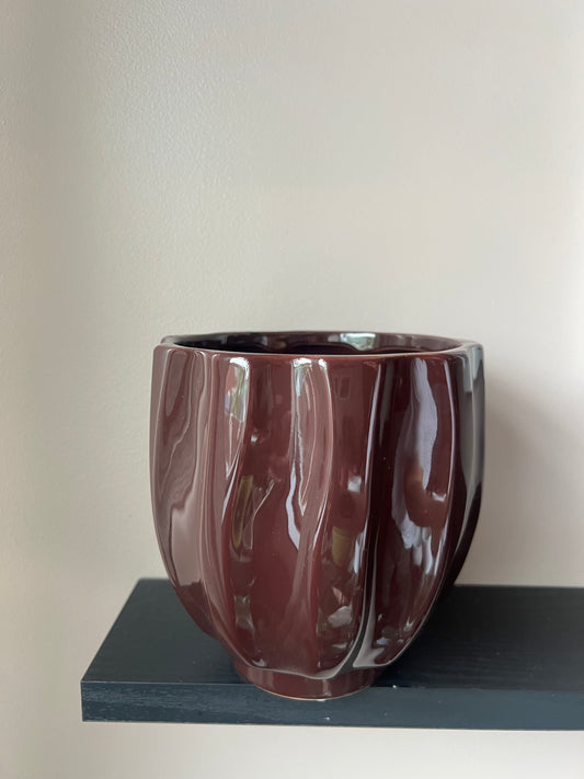 Tulip glazed pot maroon 12.5cm