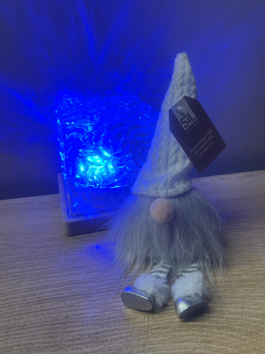16cm White Knitted Hat Gonk with Dangly Legs
