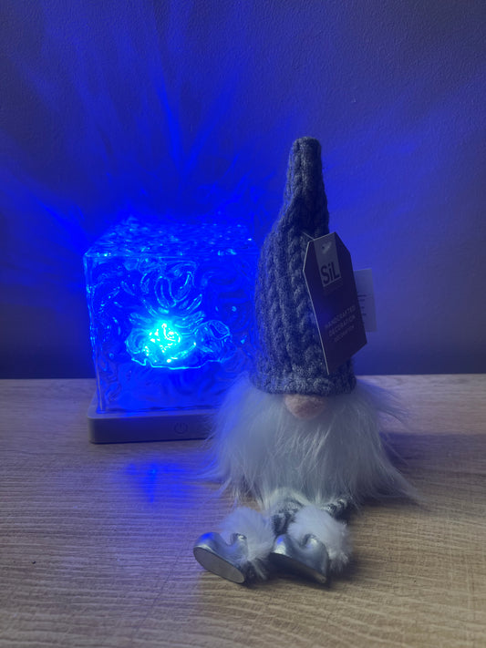 16cm Grey Knitted Hat Gonk with Dangly Legs