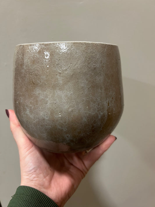 Taupe/brown Harris pot 16cm